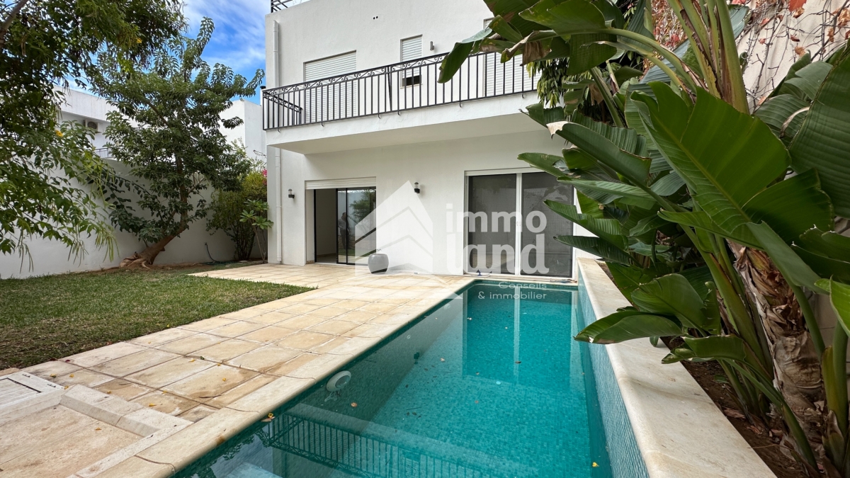 La Marsa Gammart Location Maisons Villa s3 sur 3 niveaux  gammarth