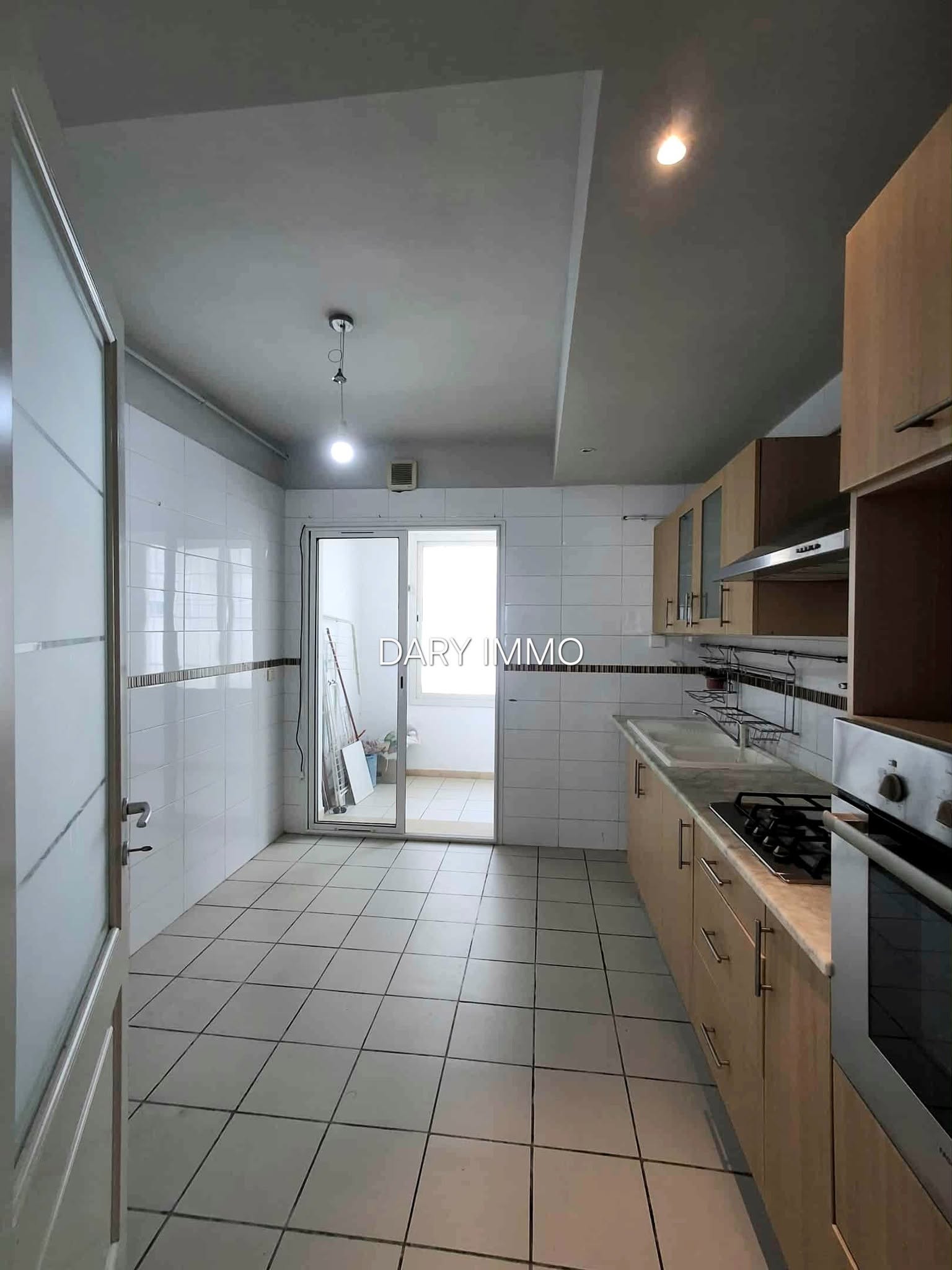 La Soukra La Soukra Location Appart. 4 pices Appartement s3  la soukra