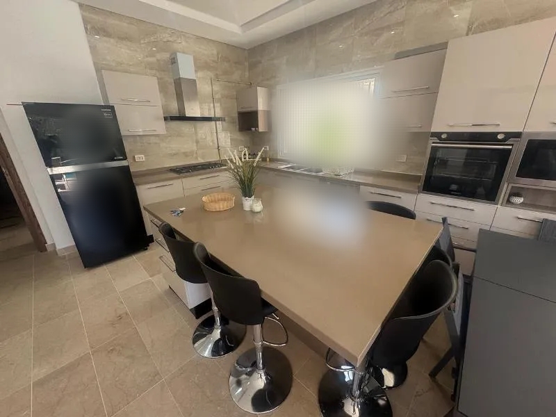 Ariana Ville Cite Ennasr 2 Location Maisons Agrable villa haut stg   cit ennasr