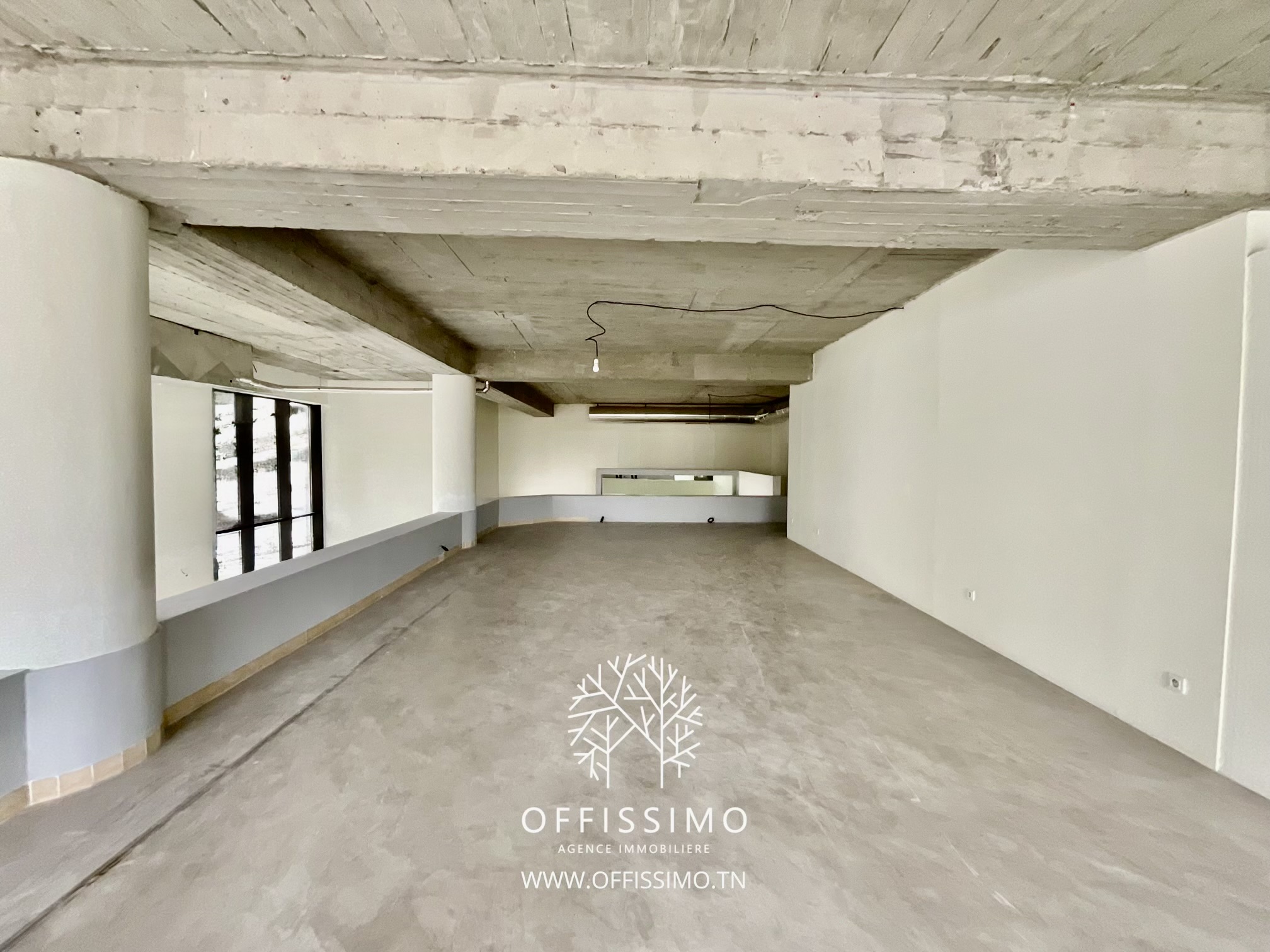 La Marsa Berge Du Lac Location Surfaces Local commercial ideal gallerie showroom ou bureau