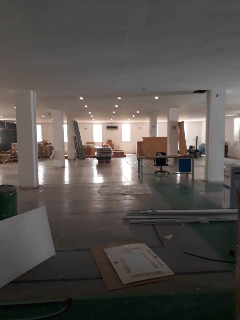 La Marsa Berge Du Lac Location Surfaces Depot local industriel