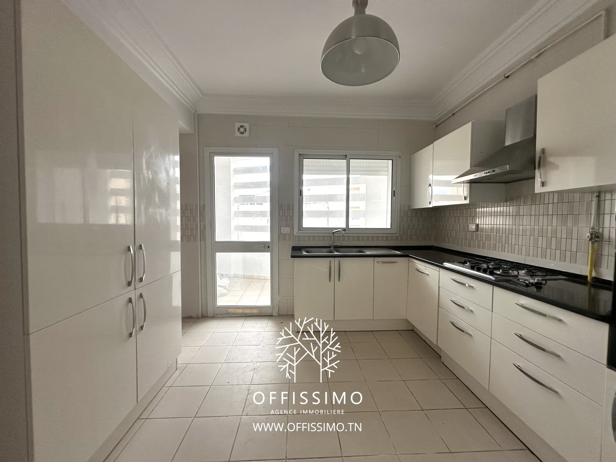 La Marsa&nbsp;Berge Du Lac&nbsp;Location&nbsp;Appart. 3 pi�ces&nbsp;Appartement s3 lac 2 vue degager