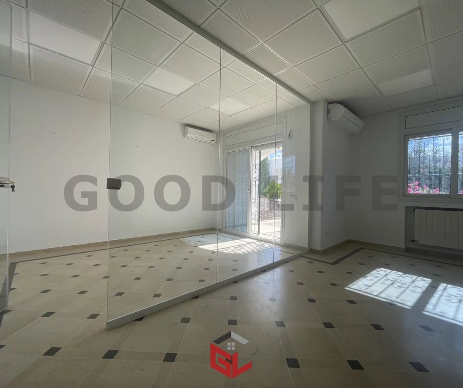 La Marsa&nbsp;Berge Du Lac&nbsp;Vente&nbsp;Duplex&nbsp;Triplex de 200 m2 au lac 1