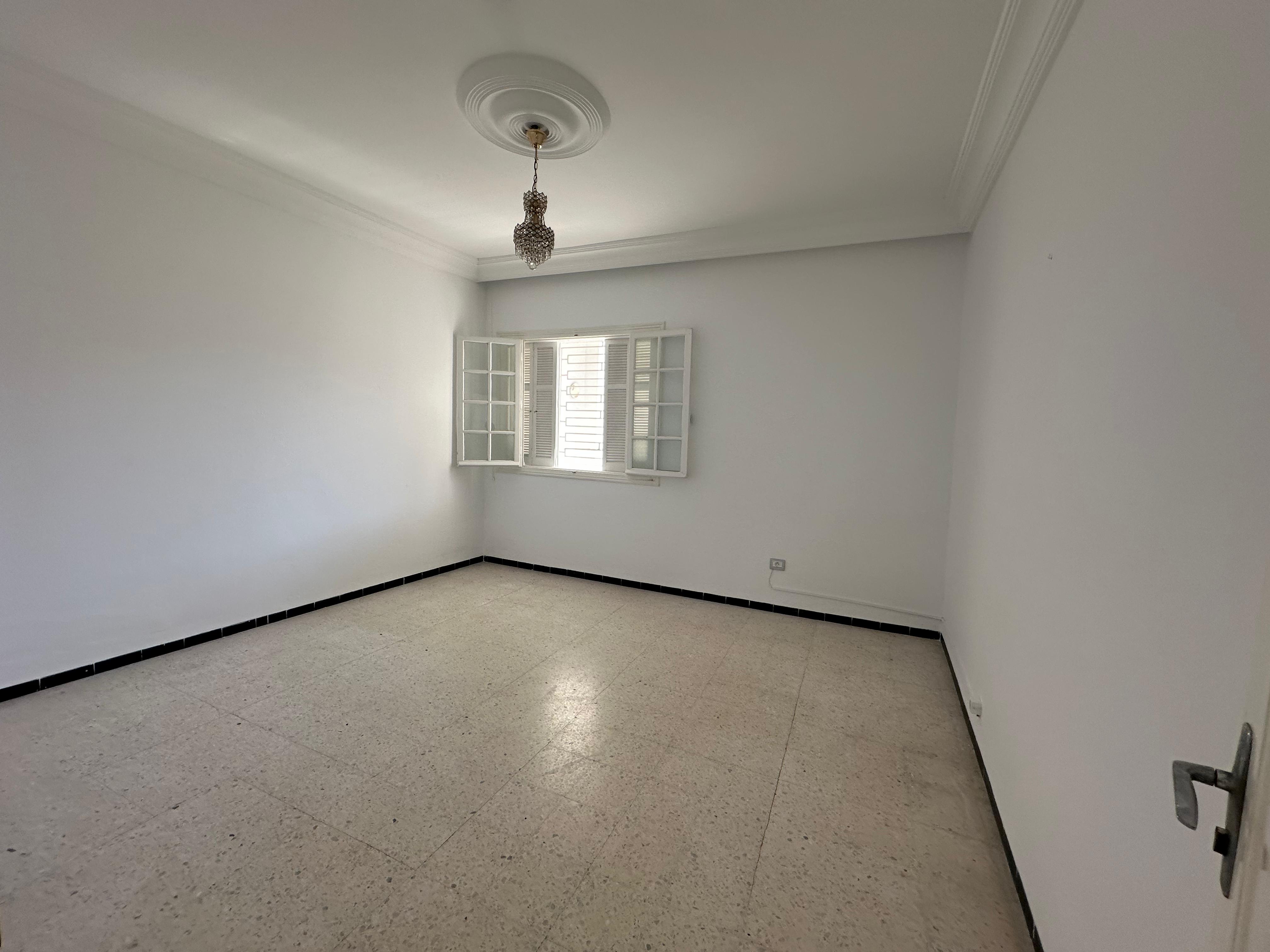 Hammam Sousse Cite De La Plage 2 Location Appart. 3 pices Rez de chausse villa meubl h sousse