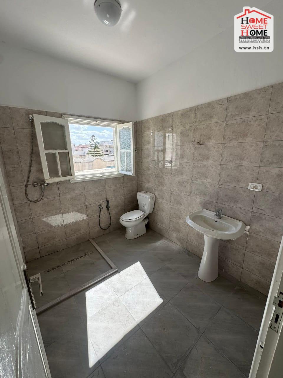 Ariana Ville Ariana Vente Appart. 2 pices Appart s2  festuca   enkhilet ariana