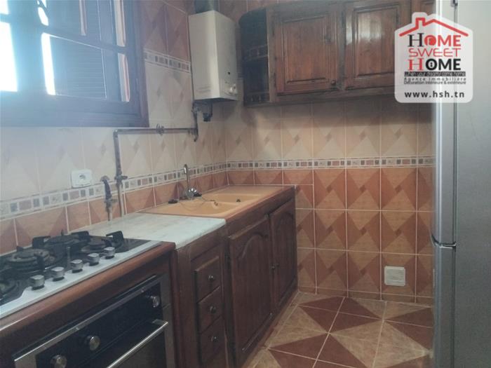 Carthage El Yasmina Location Appart. 4 pices Etage de villa s3 meubl alyan  carthage yasmina