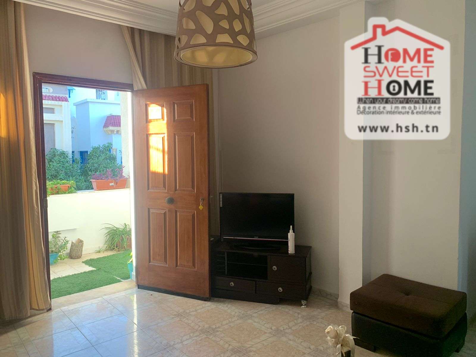 El Kram Le Kram Location Appart. 2 pices Etage de villa s2 mivesh meubl  cit el bounouk