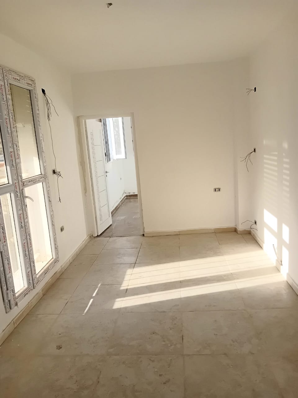Ain Zaghouan Ain Zaghouan Location Appart. 1 pice Appartement neuf et cartier scuris