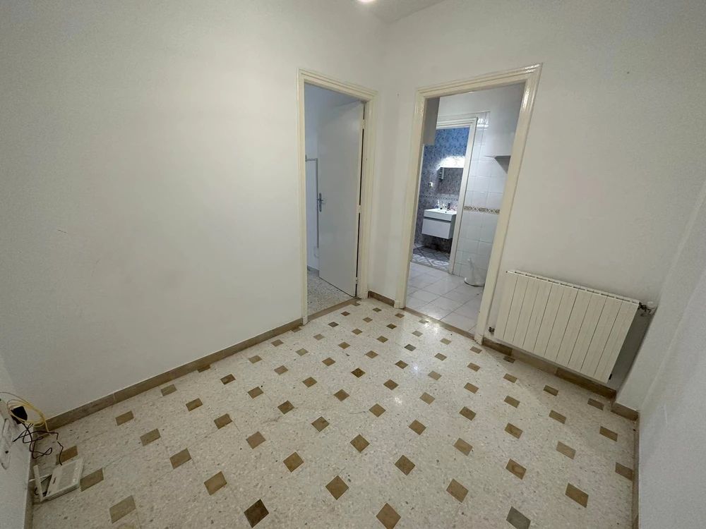 El Menzah El Manar 2 Location Appart. 2 pices Appart s1  manar 2 cot clinique avicenne