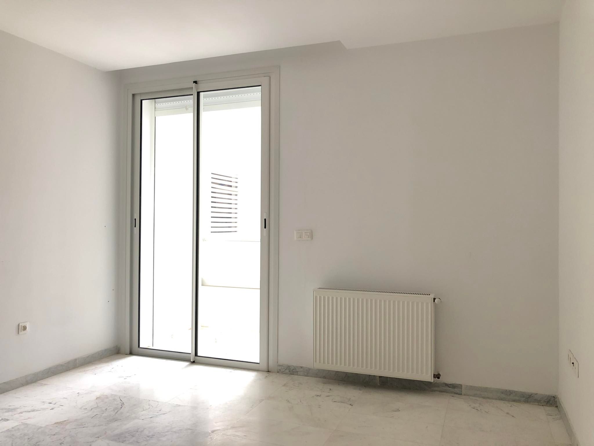 Ariana Ville Cite Ennasr 2 Location Appart. 3 pices Appart s2 haut standing  ennasr 2