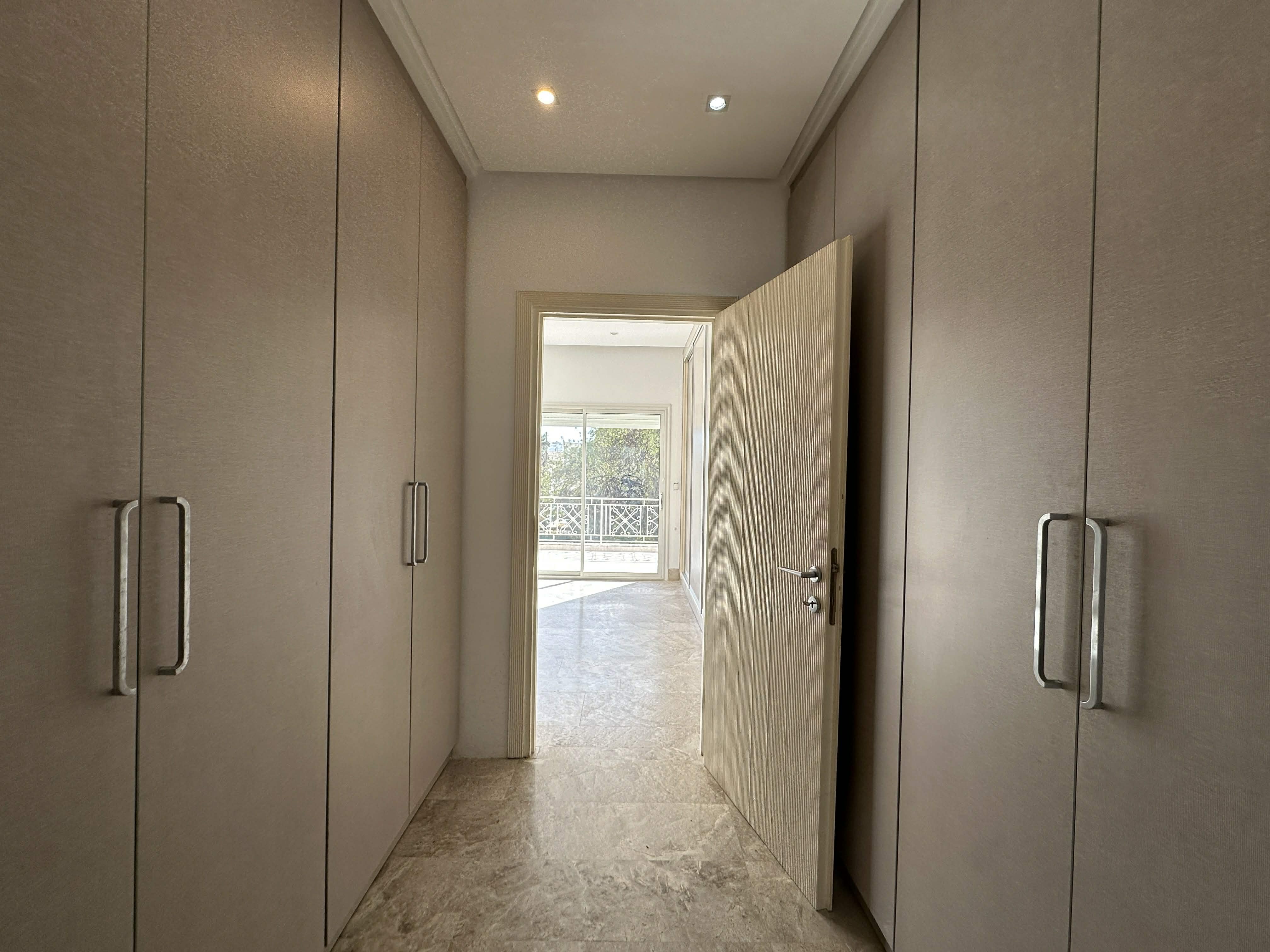 El Menzah Mutuelle Ville Location Maisons Villa s3 avec jardin  mutuelle ville