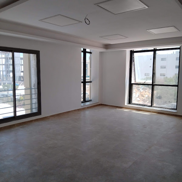 El Kram Le Kram Bureaux & Commerces Bureau Open space 1200m2 au lac 3