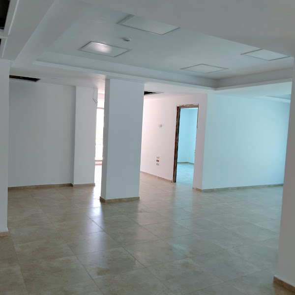 El Kram Le Kram Bureaux & Commerces Bureau Open space 1200m2 au lac 3