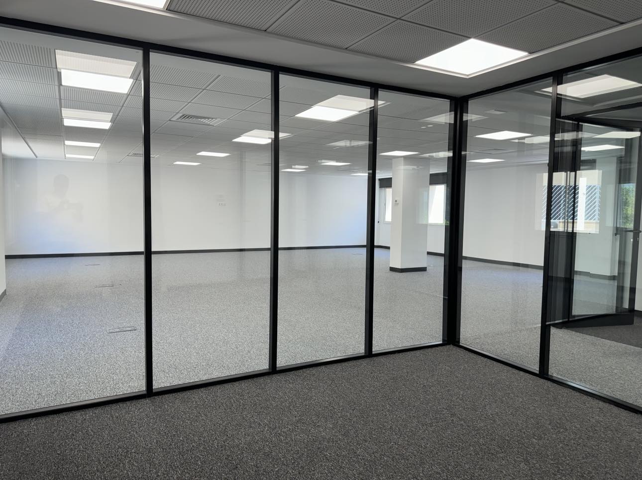 La Marsa Berge Du Lac Bureaux & Commerces Bureau Trs joli bureau 150 m2 retap  neuf au lac 1