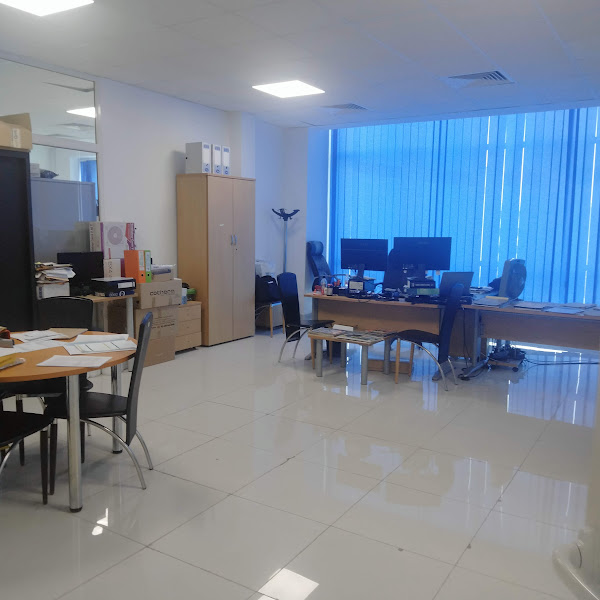 La Soukra Charguia 2 Bureaux & Commerces Bureau Spacieux open space 1300 m2  charguia 2