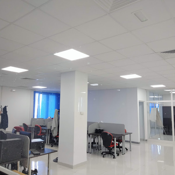 La Soukra Charguia 2 Bureaux & Commerces Bureau Spacieux open space 1300 m2  charguia 2