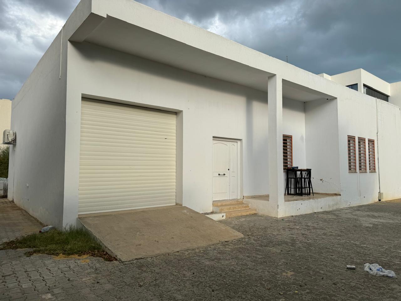 El Kram Le Kram Bureaux & Commerces Bureau Bureau au rdc 230 m2 dans la zone lac 3 kram