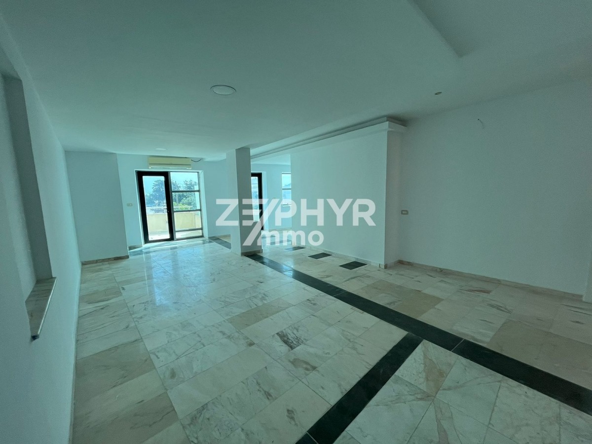 La Marsa Marsa Safsaf Bureaux & Commerces Bureau Bureau hs bien situ  la marsa