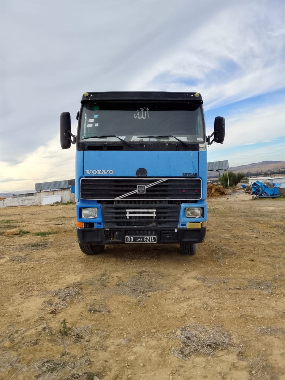 Mejez El Bab Mejez El Bab Volvo Autre Modle Tte remorque volvo et son plateau