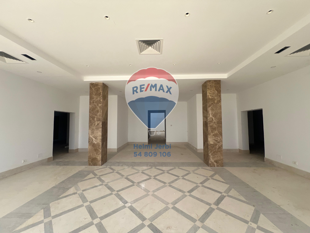 Raoued Complexe Technologique Bureaux & Commerces Bureau Immeuble ou plateau au technopole el ghazela