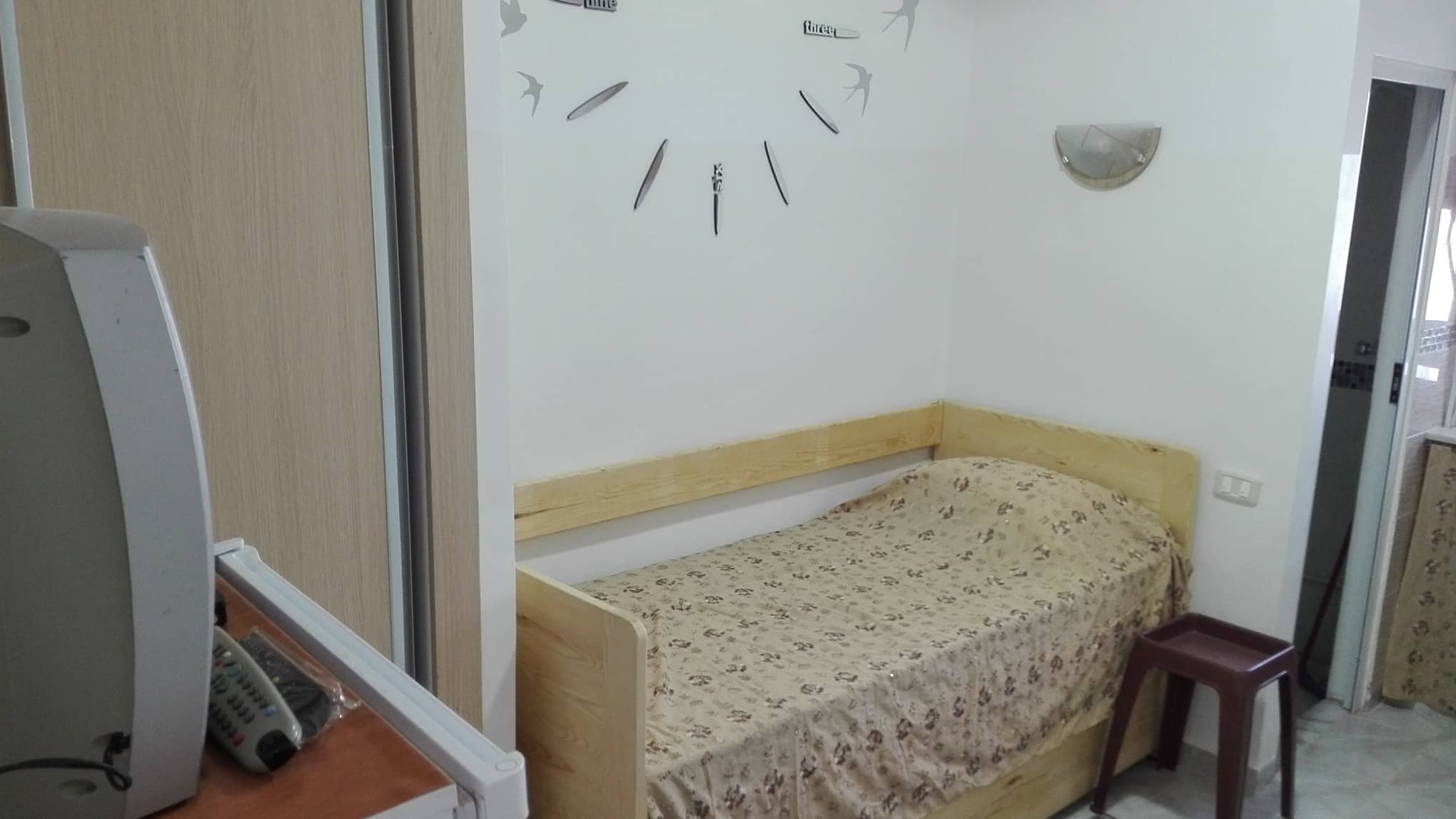 Monastir Monastir Location Appart. 1 pice Loue s0 pour une tudiante fin juin