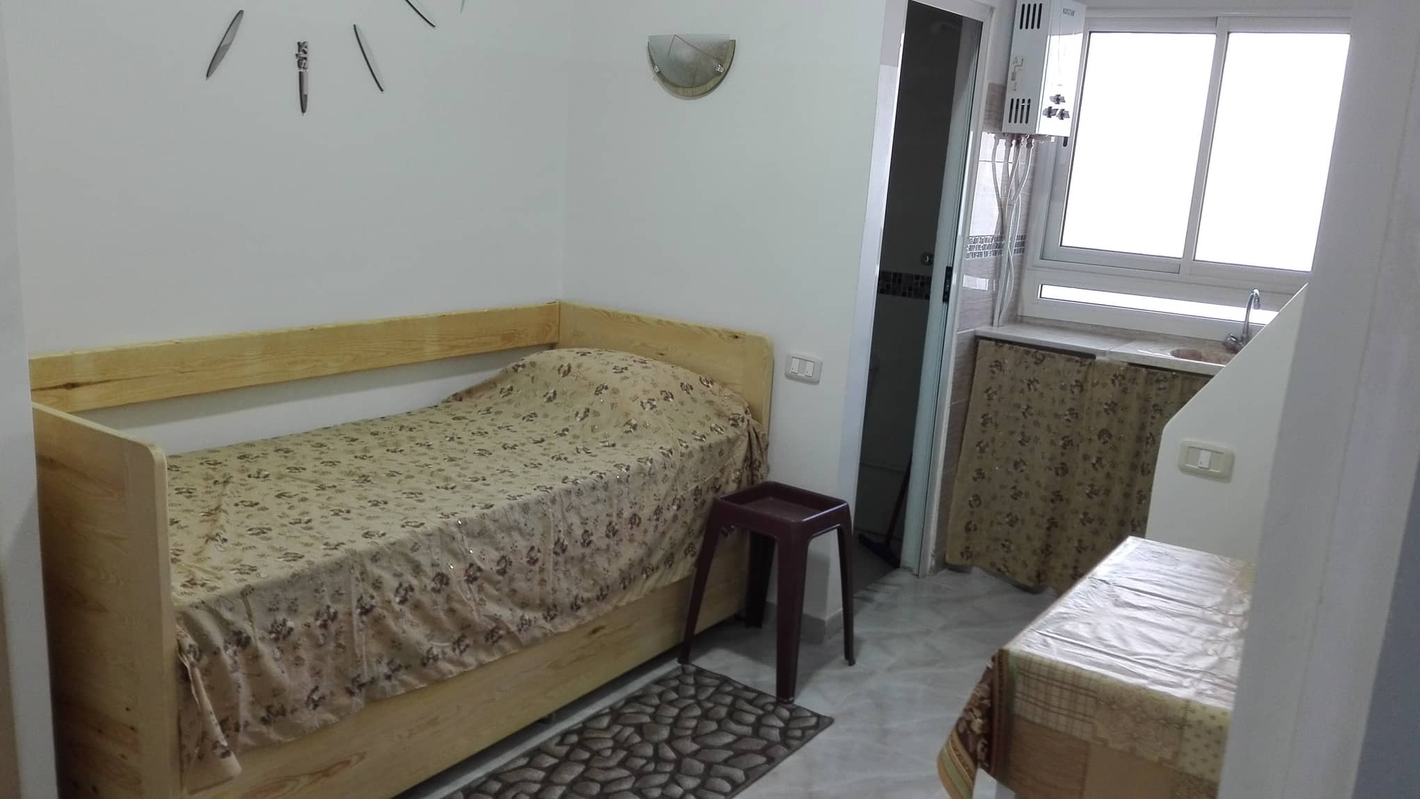 Monastir Monastir Location Appart. 1 pice Loue s0 pour une tudiante fin juin