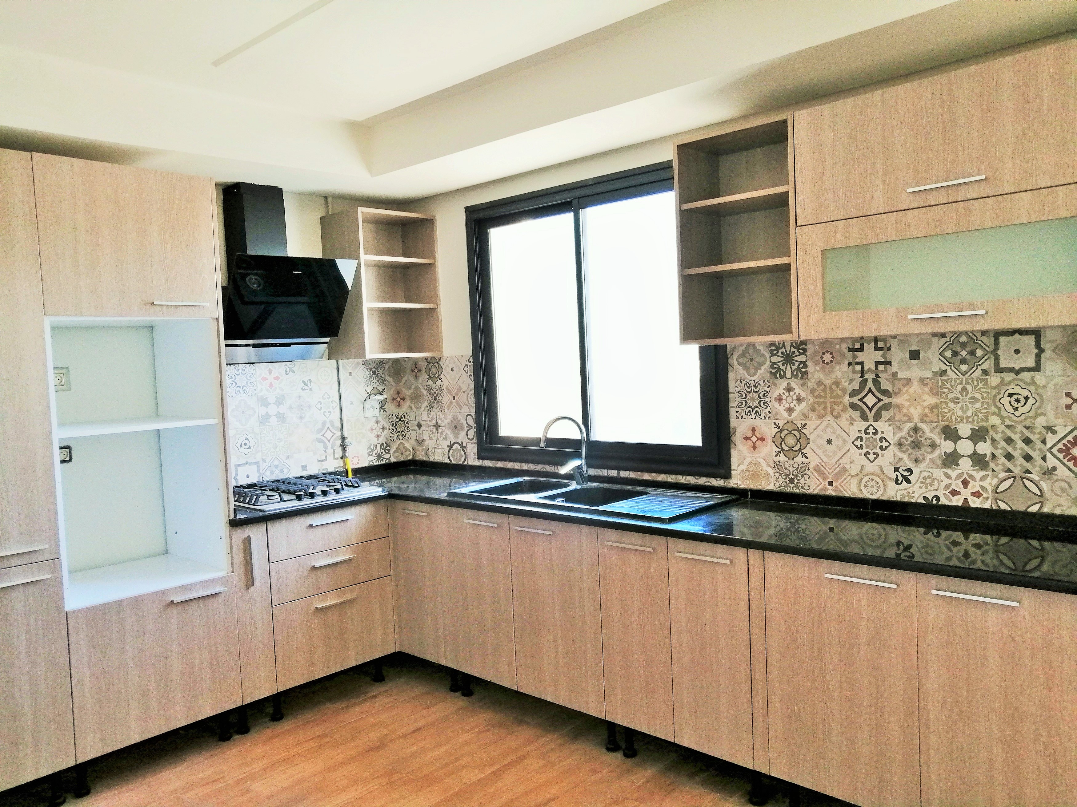 Raoued Cite El Ghazala 1 Location Appart. 3 pices Appartement haut standing s2 ghazela