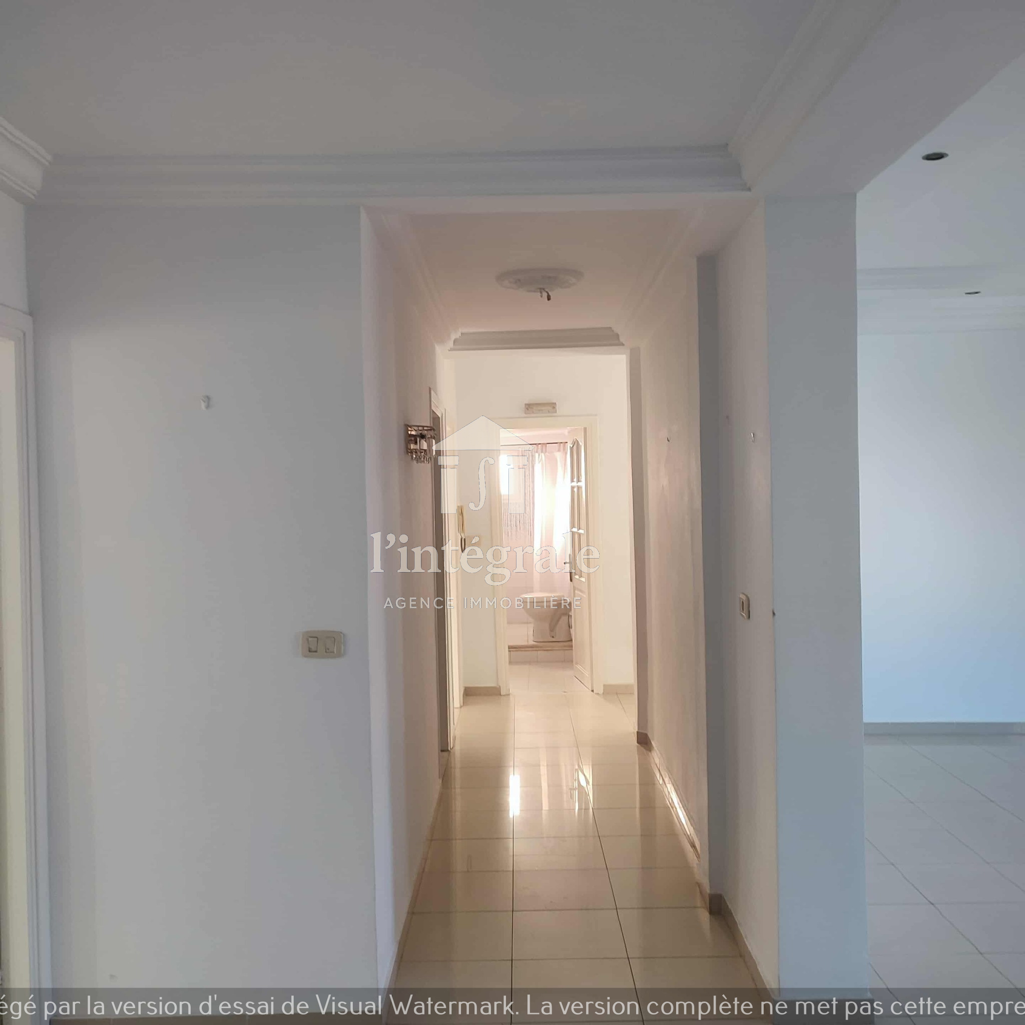 Ariana Ville Riadh Landlous Location Maisons S4 en tage de villa