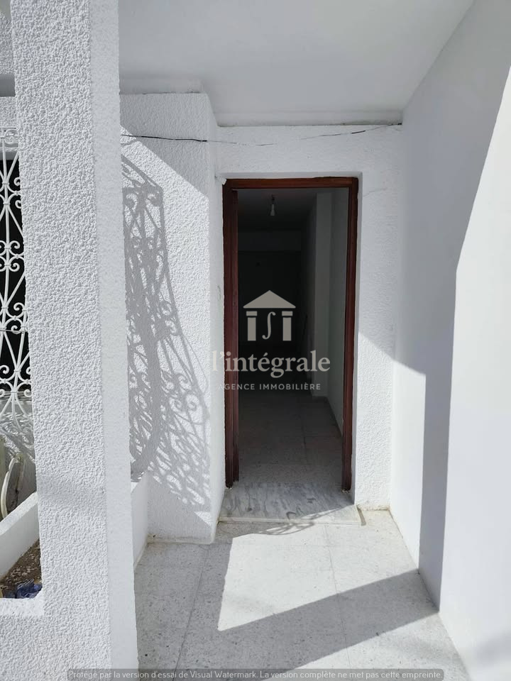 Ariana Ville El Menzah 5 Location Maisons Rez de chausse d'une villa  usage bureautique