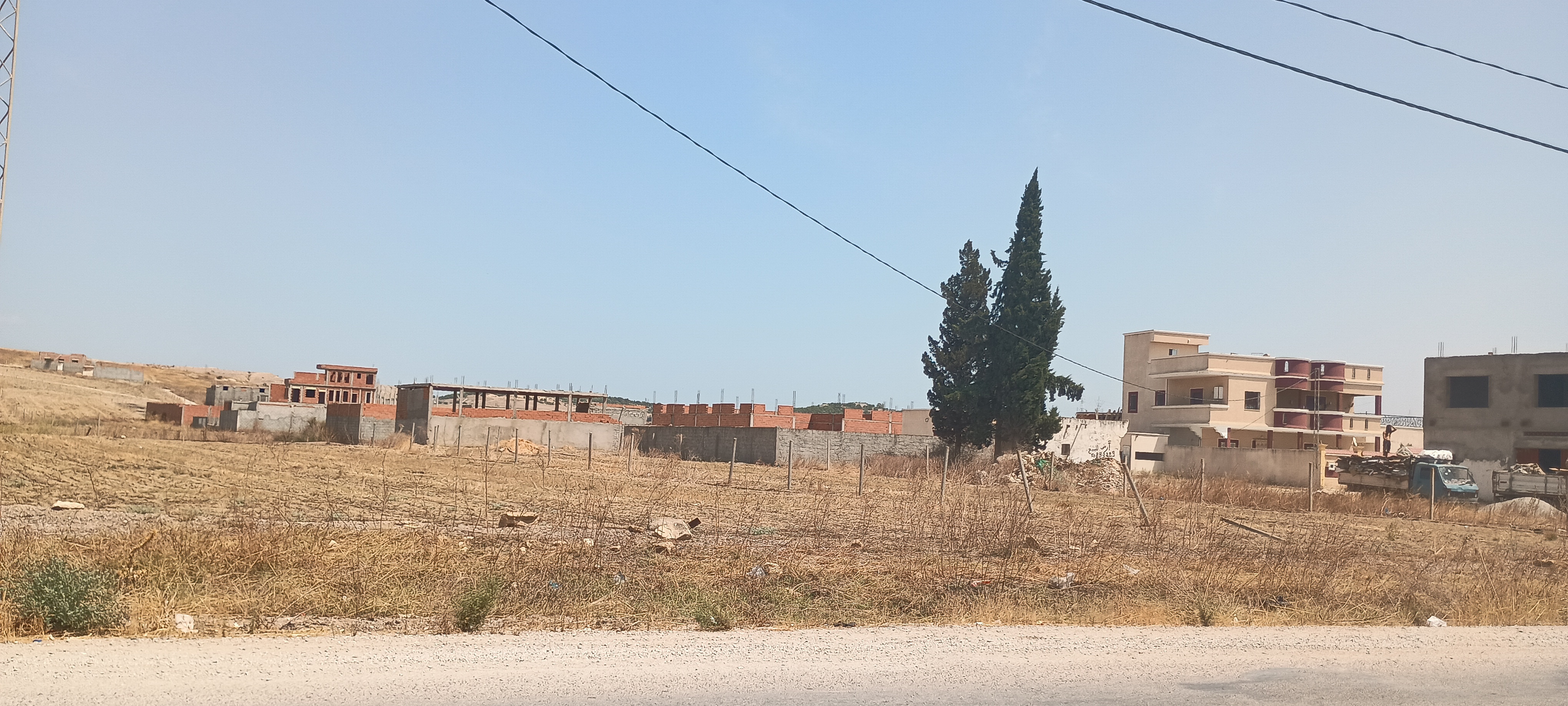 Mornaguia Mornaguia Vente Surfaces Terrain 250 m carr  mornaguia