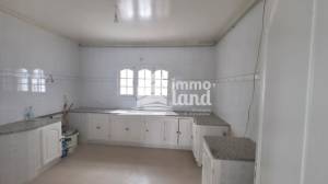 El Menzah El Menzah 9 Location Maisons Villa de 400m2  menzah 9