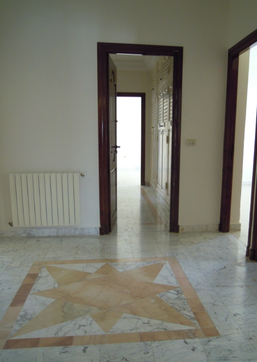 La Marsa Berge Du Lac Location vacances Appart. 3 pices Lac1 loc s2 meubl ref fm1532