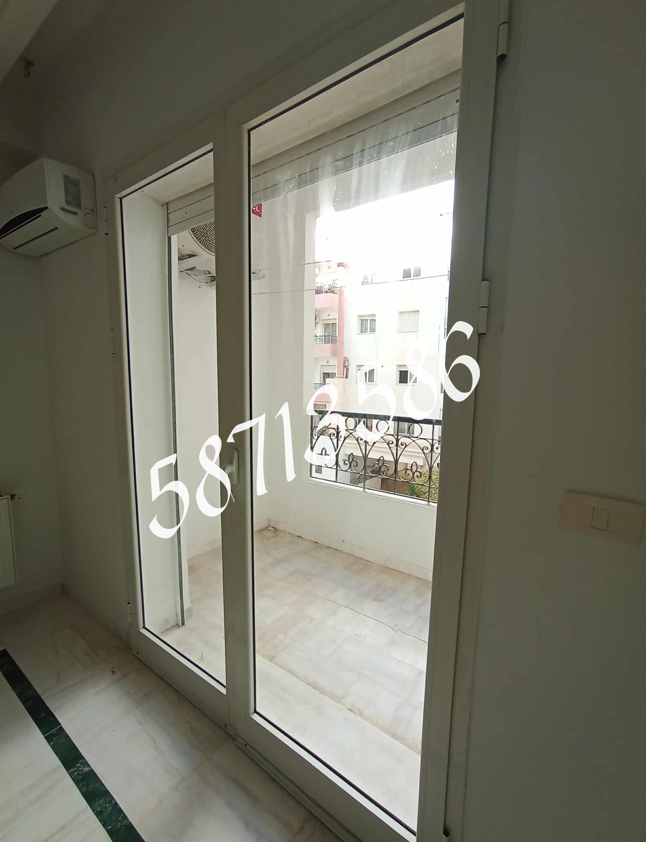 La Marsa El Aouina Location Appart. 1 pice S plus 1 cite el wahat laaouina