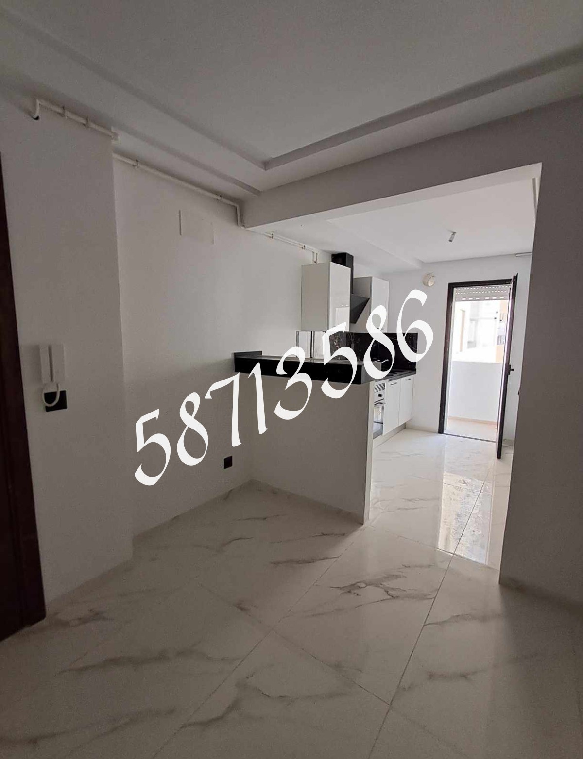 La Marsa El Aouina Location Appart. 1 pice S plus 1 a rsd jawhert lkram wahat