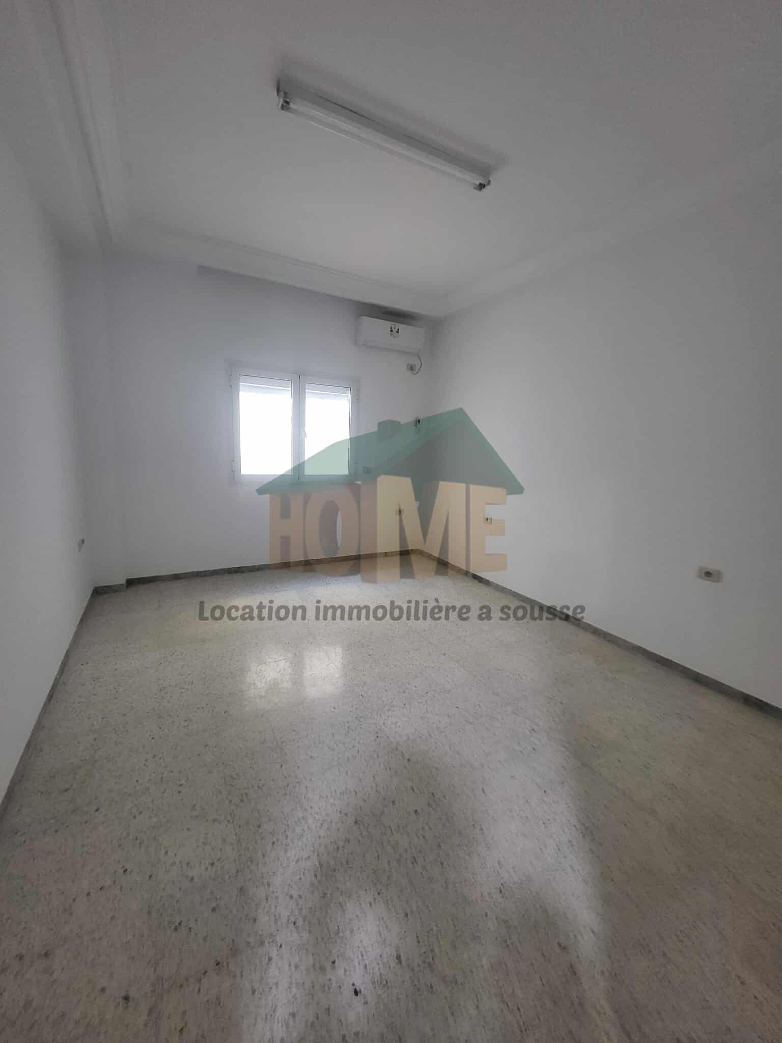 Hammam Sousse Hammam Sousse Location Appart. 3 pices Des bureaux a hammem sousse