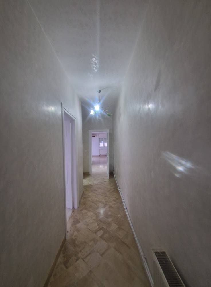 Ariana Ville Riadh Landlous Location Appart. 3 pices S2 riadh el andalous cot parc nahli