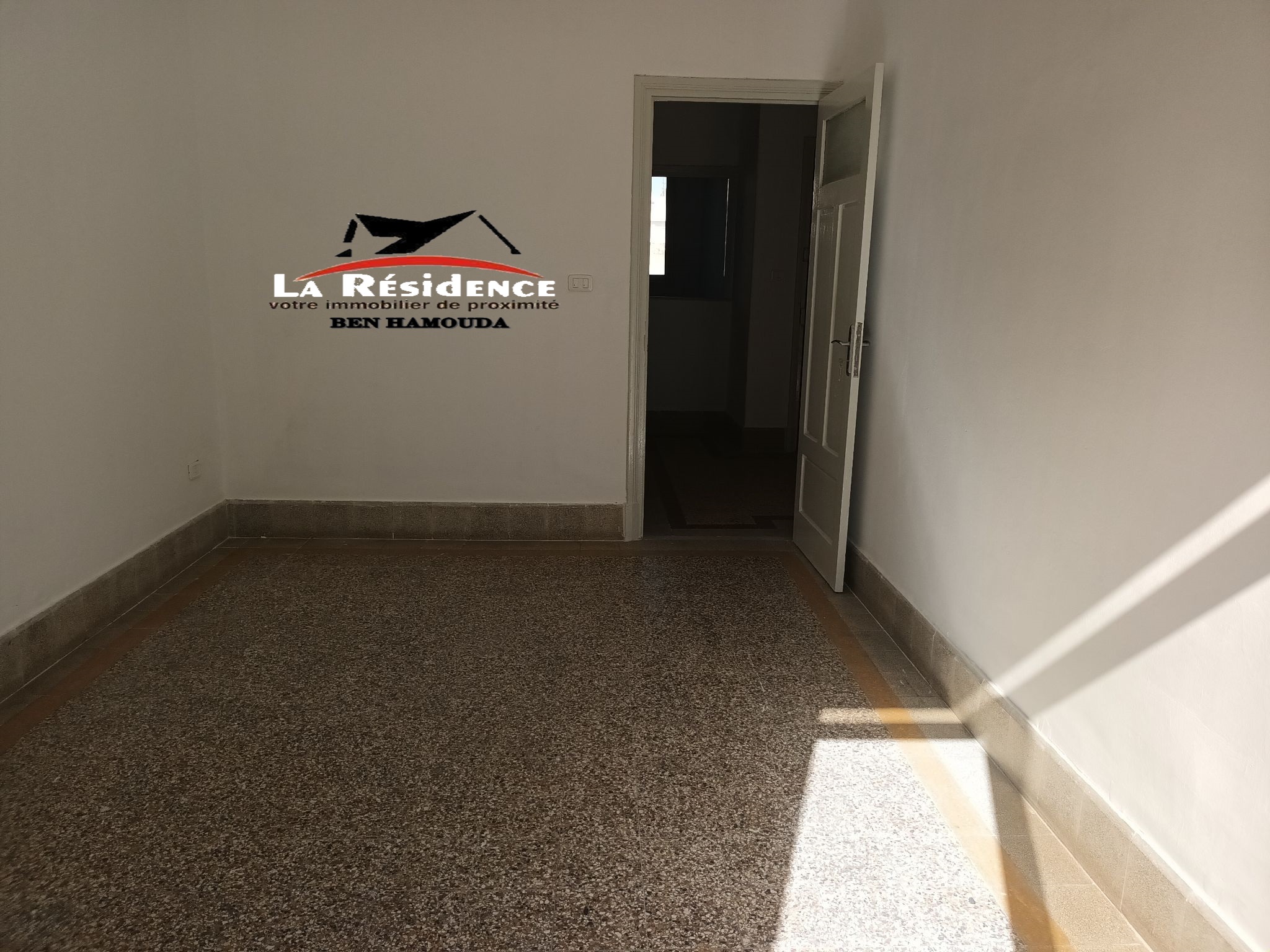 Bizerte Nord Bizerte Location Appart. 2 pices Bureau au plein centre ville bizerte