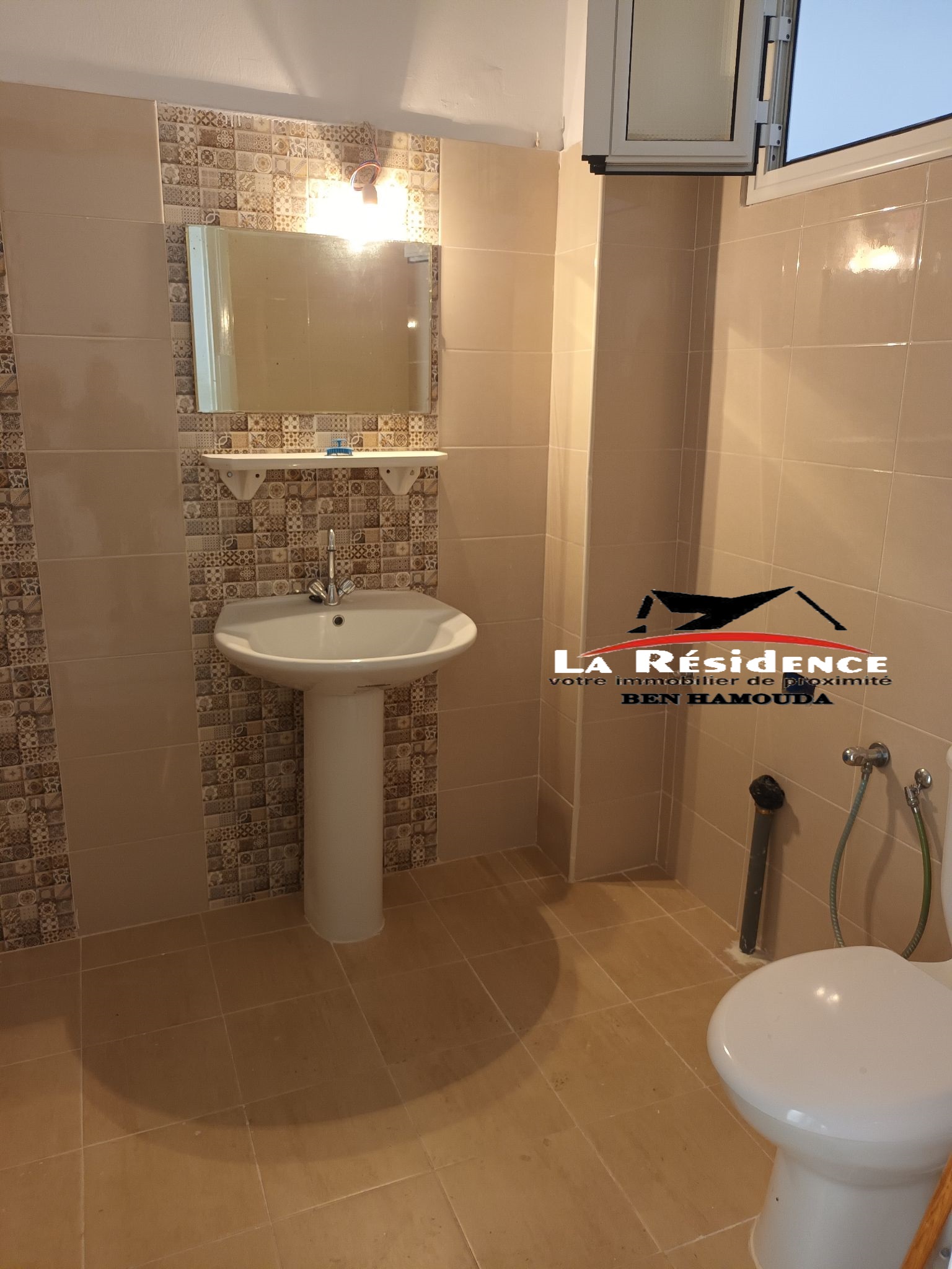 Bizerte Nord Bizerte Location Appart. 2 pices Bureau au plein centre ville bizerte