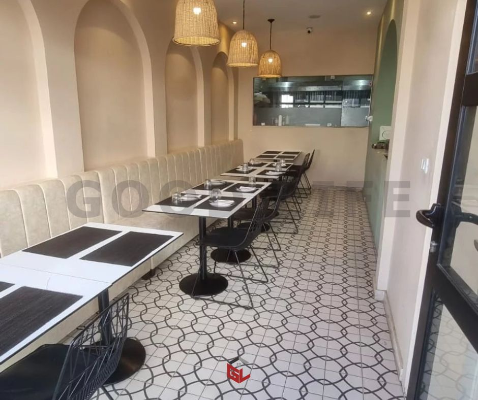 La Marsa Marsa Safsaf Bureaux & Commerces Surfaces Pizzeria  la marsa