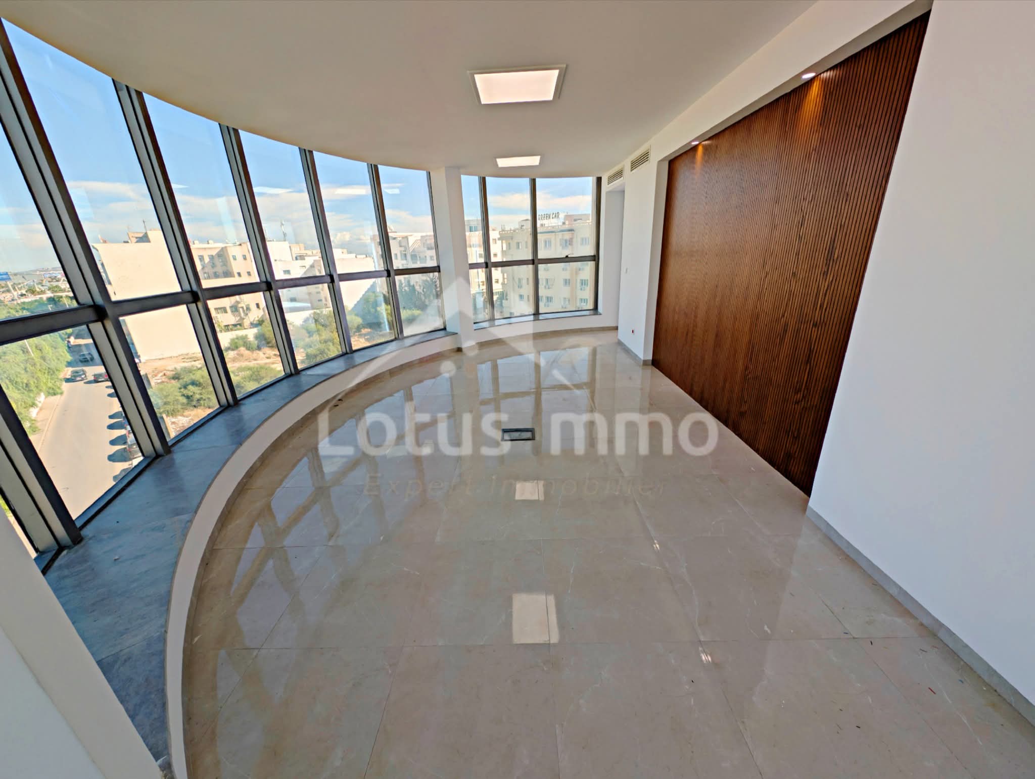 La Marsa Berge Du Lac Bureaux & Commerces Bureau Open space au lac 1