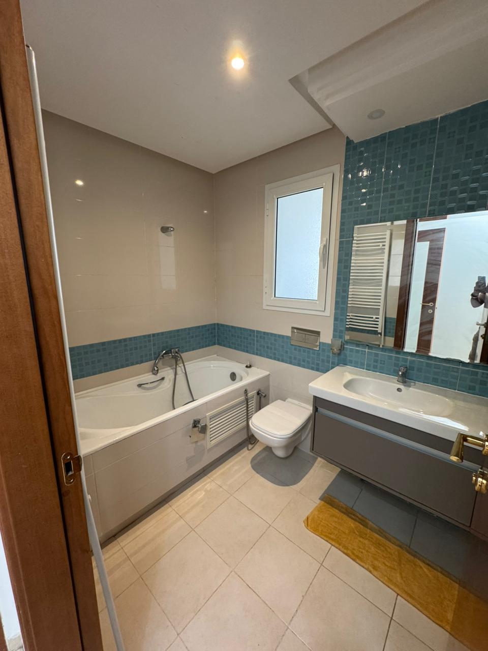 El Menzah El Menzah 9 Location Appart. 3 pices Un appart s 2 haut standing menzah 9 c