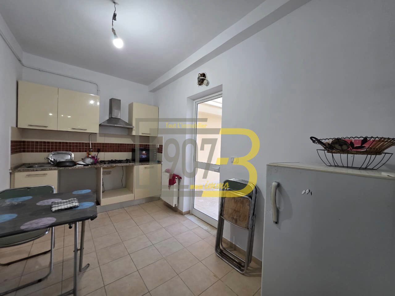 El Menzah El Menzah 9 Location Appart. 1 pice Un trs bel appartement s1 meubl a menzah 9c