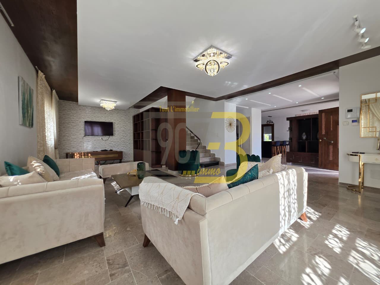 Ariana Ville Cite Ennasr 2 Location Appart. 4 pices Villa s4  ennasr sur deux niveaux