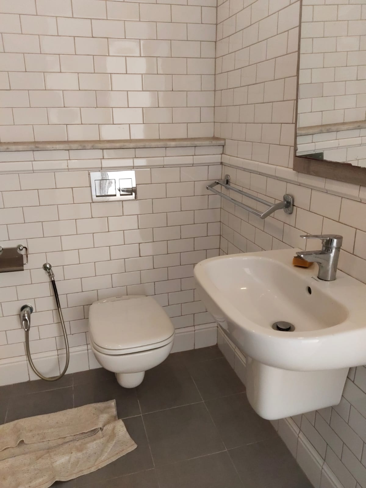 Ariana Ville Riadh Landlous Vente Appart. 3 pices Riadh andalous vnt s2