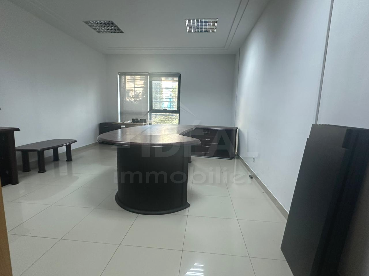 La Marsa Berge Du Lac Bureaux & Commerces Bureau Al bureau 270m2 lac1