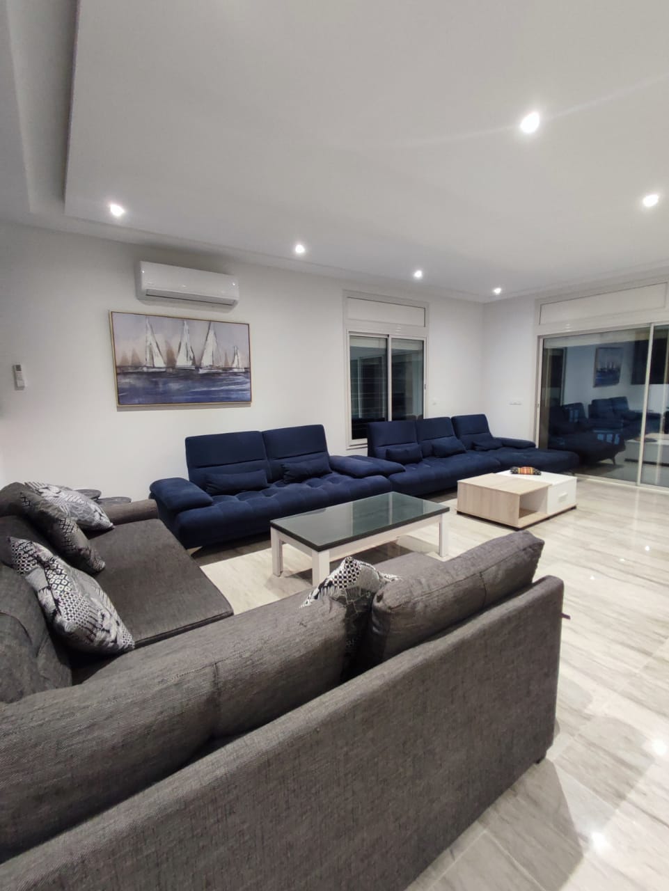 Kelibia Kelibia Vente Maisons Villa pieds dans l'eau  kelibia agreable  vivre