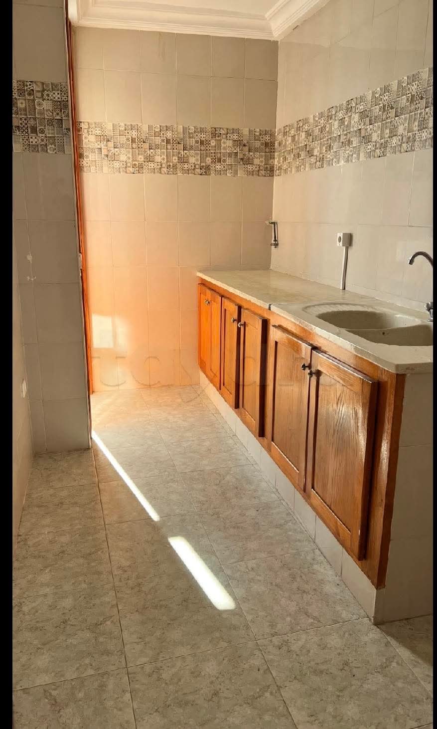 El Mourouj El Mourouj Location Appart. 3 pices Etage de villa mourouj 1 a cte mtro