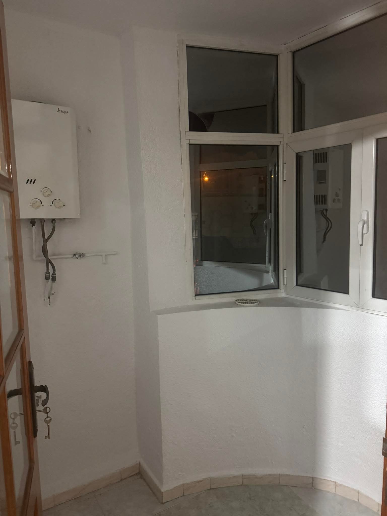 El Mourouj El Mourouj Location Appart. 3 pices Etage de villa mourouj 1 a cte mtro