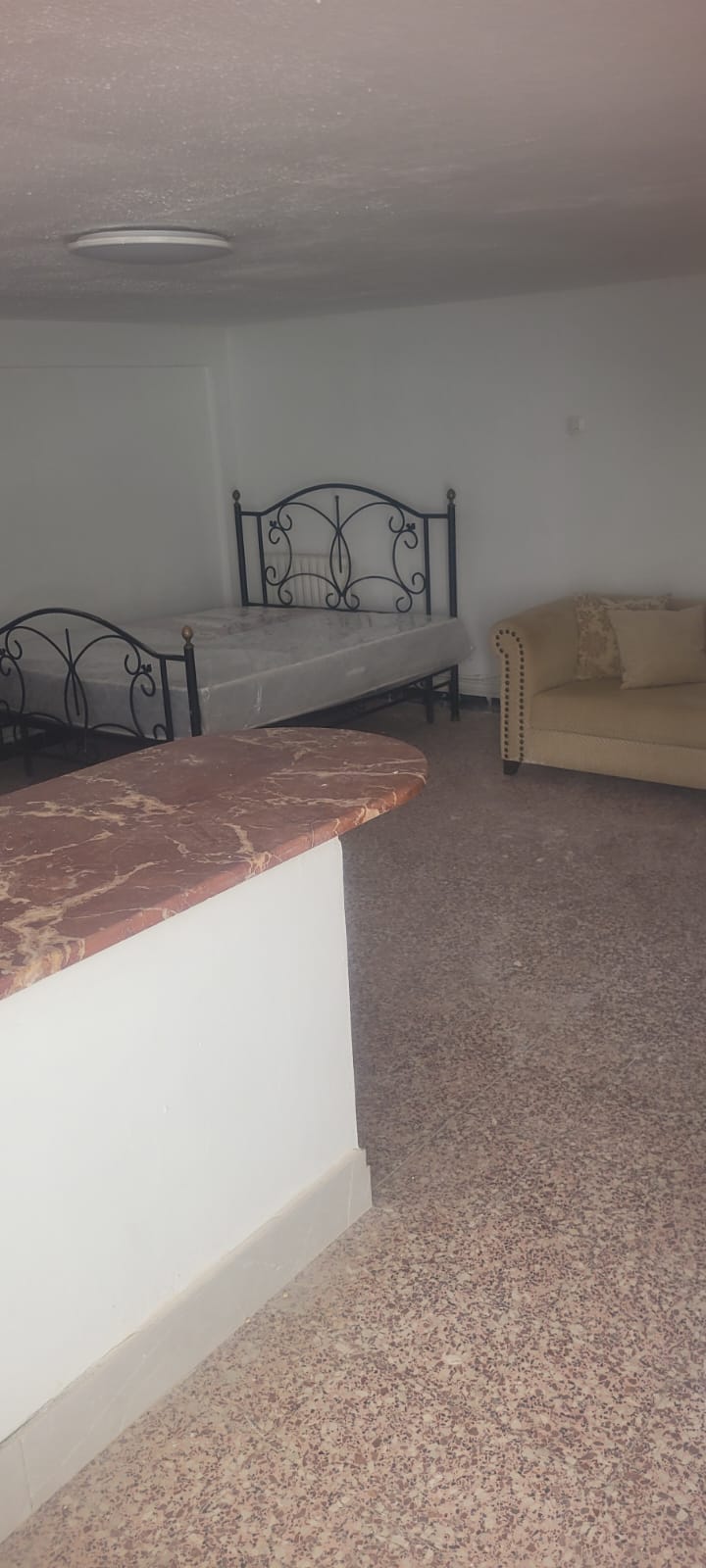 Ariana Ville El Menzah 5 Location Appart. 1 pice Studio meubl neuf uv4