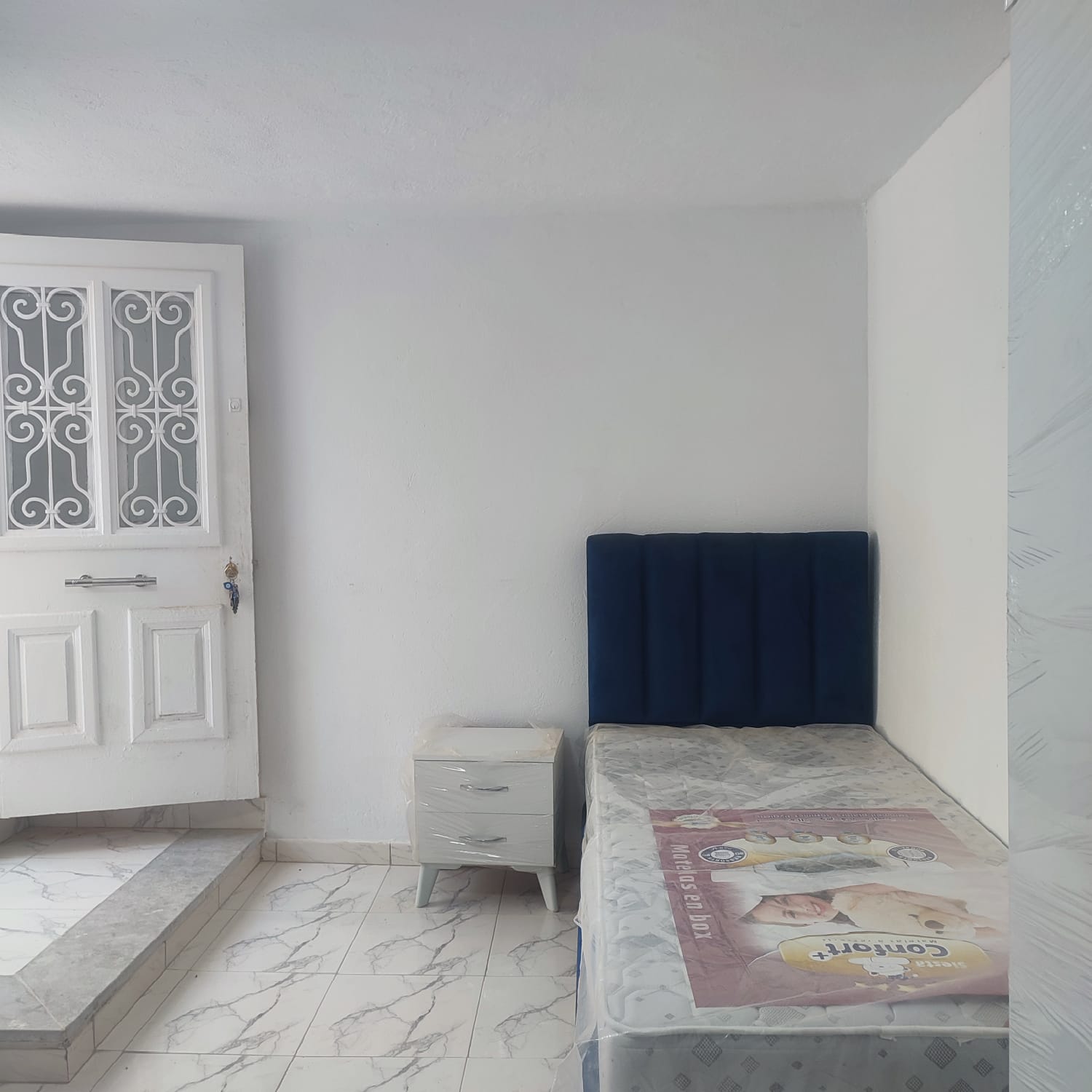 Ariana Ville El Menzah 5 Location Appart. 1 pice Studio meubl neuf uv4